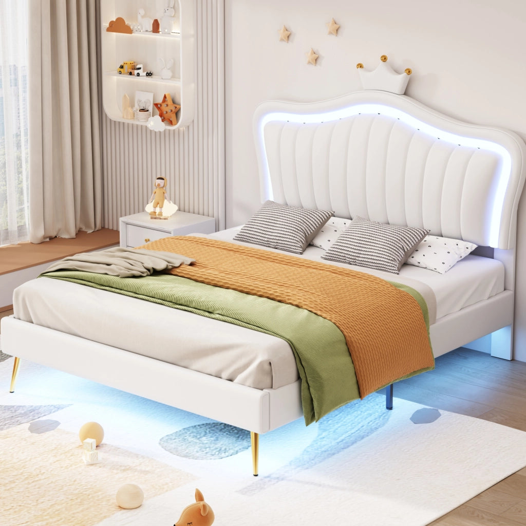 Letto imbottito per bambini 140x200 cm bianco con testiera a conchiglia, corona e LED