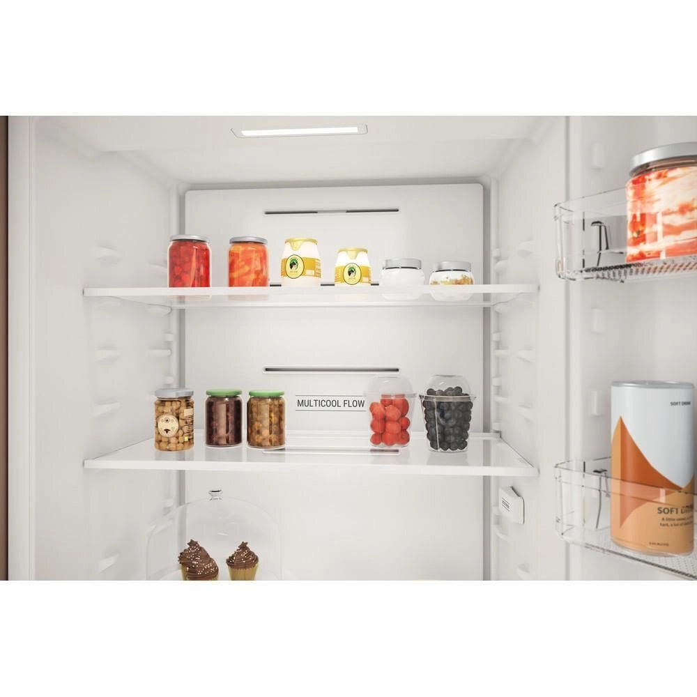 Hotpoint Ariston Frigorifero combinato ad incasso HA SP70 T111