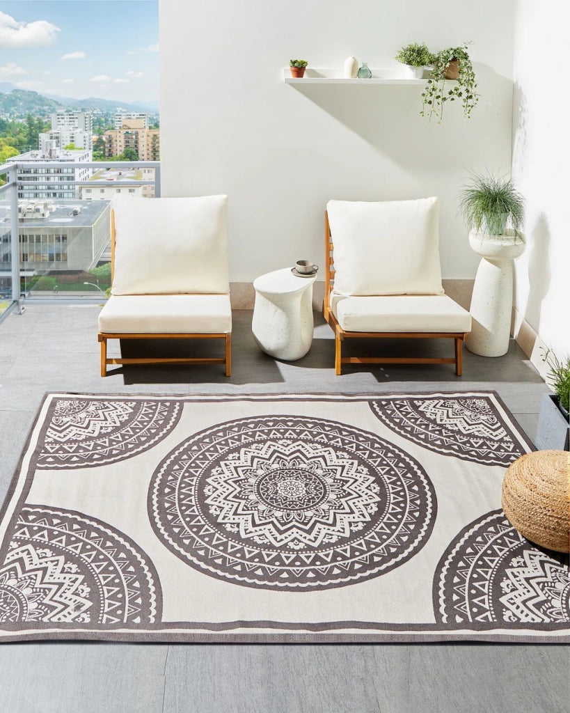 Tappeto per interni e per esterni con motivo orientale 160 x 230 cm Grigio e beige moderno balcone patio