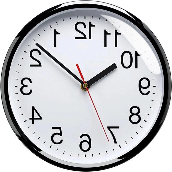 Orologio da parete silenzioso 25 cm silenzioso non ticchettante orologio da parete in quercia nera facile da leggere funziona con batterie (bianche)