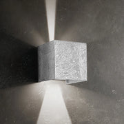 Cubetto parete 100x100x100mm. foglia arg 1x6,5w led 1x474lm. 220-240v-3000k -ip54