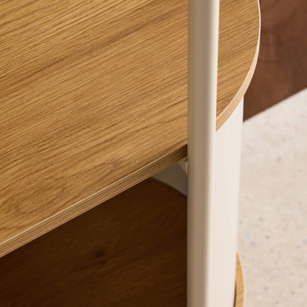 Libreria in metallo curvato e legno a 5 livelli, beige