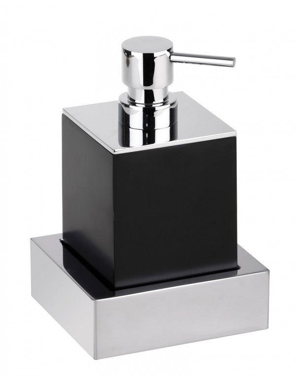 Dispenser di Sapone Liquido da Parete GAMMA in Ottone Cromo Nero Opaco / 200 ml