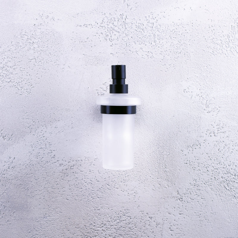 Dispenser sapone da parete DARK in ottone nero e vetro 19x13,3x8 cm /230ml