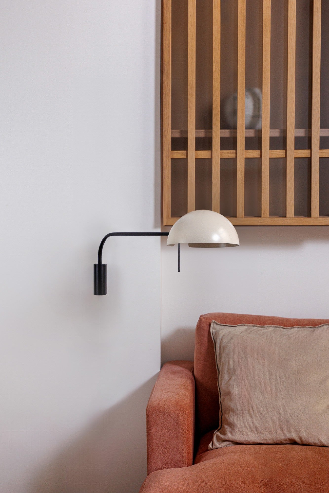 DOMINICA XL AP1, Applique con Braccio, Faro Barcelona