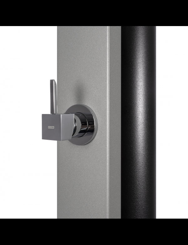 SQUARE Doccia solare per piscina grigia con risciacquo dei piedi 40L