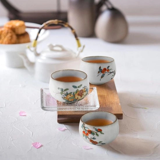 Set di 5 Tazze da Tè Cinesi Tradizionali con Disegno a mano, Tazze da Tè con Disegno di Piante e Frutta, Tazza da Tè Cinese con Motivo di Kung Fu, Tazza da Tè al Pacchetto in Scatola di Regalo.