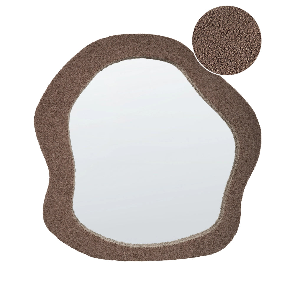 Specchio da parete marrone con cornice in MDF, vetro rivestito in bouclé 79 x 80 cm, pezzo decorativo irregolare montato a parete, stile moderno