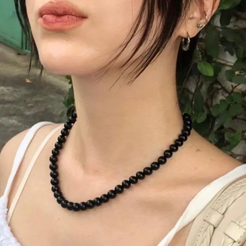Collana di perle di vetro di cristallo nero: regalo da donna fatto a mano