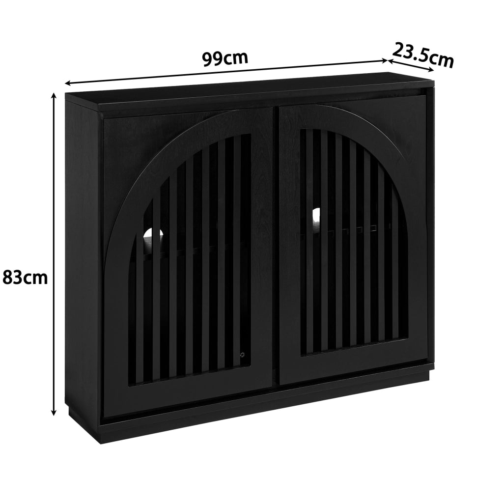 Credenza con ante scanalate e 2 aperture per prese in legno e MDF nero