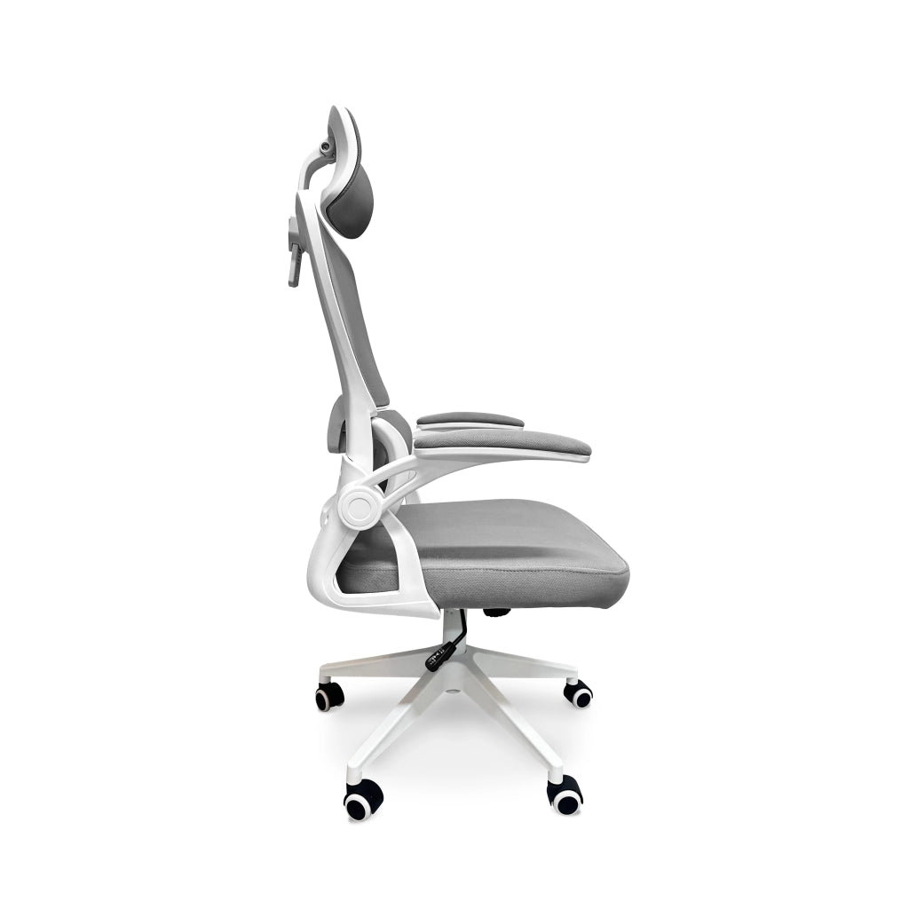 Lyn - Sedia da uffico ergonomica ad altezza regolabile, dotata di poggiatesta, imbottitura lombare e ruote girevoli - colore bianco e grigio