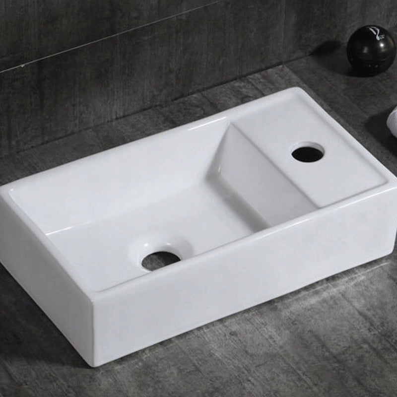 Lavabo rettangolare da appoggio in ceramica bianca 40x22 cm