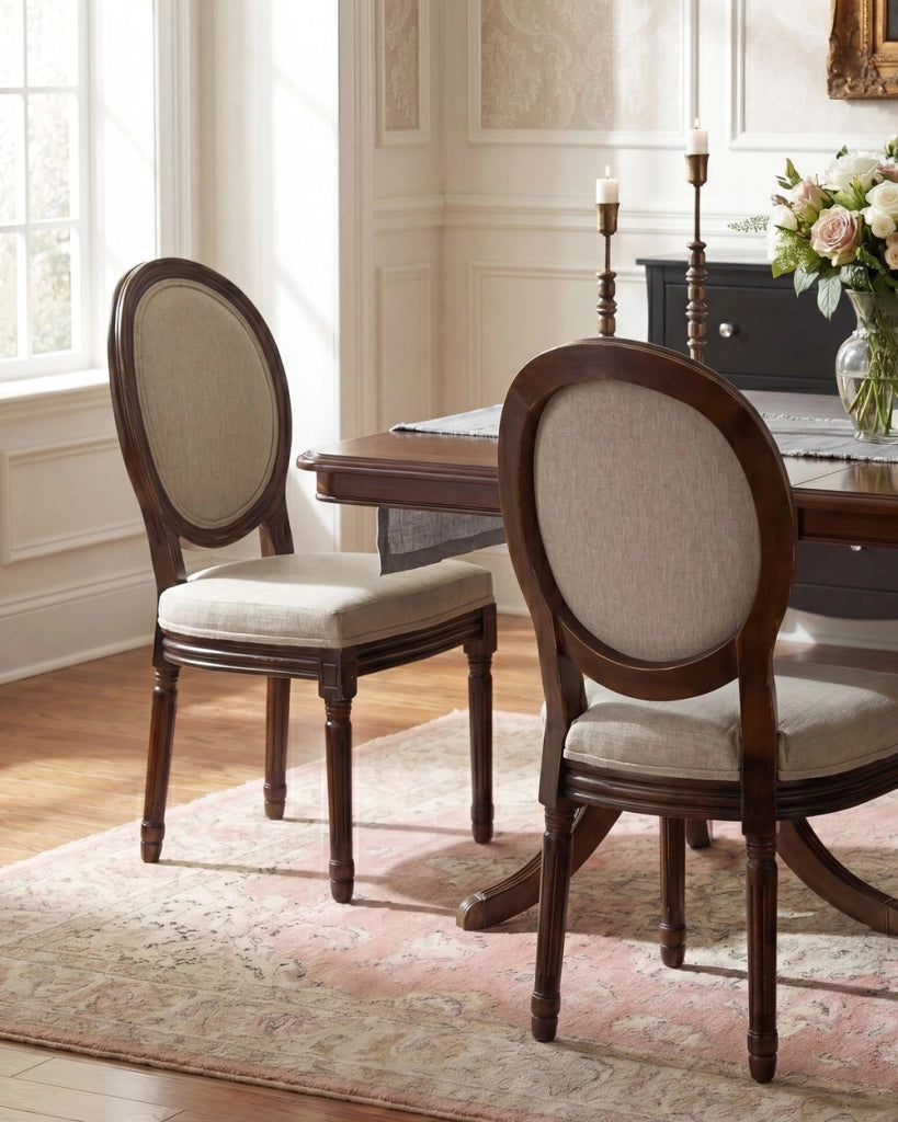 Set di 2 sedie da pranzo con struttura in legno e rivestimento in tessuto marrone scuro e beige, stile country francese shabby chic vintage