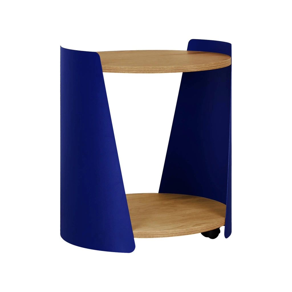 Tavolino e comodino in metallo curvato e legno con ruote, blu