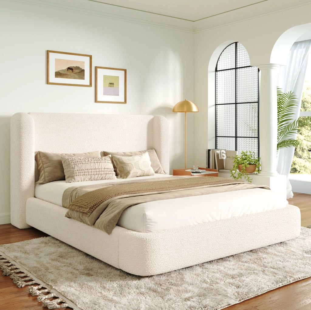 Letto matrimoniale imbottito con contenitore; bouclé beige; 219x189x100 cm