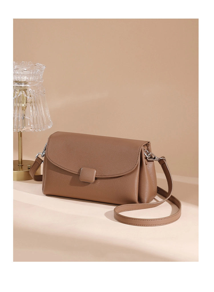 Borsa a mano grande da donna in vera pelle, colore albicocca, ideale per il tempo libero.