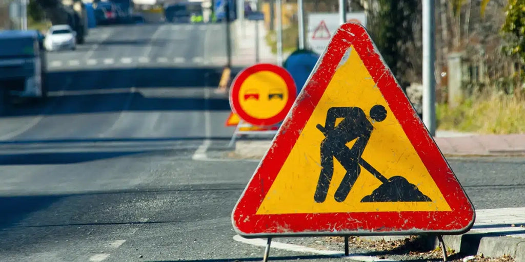 SEGNALE CANTIERE FIG. 383 'LAVORI IN CORSO' 90 cm