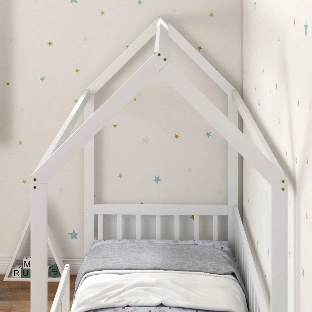 Letto Singolo per Bambini Casetta 96x195x165 cm con Doghe e Recinzione in Legno di Pino Bianco