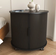 Tavolino da notte rotondo stile Mid-Century con stazione di ricarica; 60 cm; nero