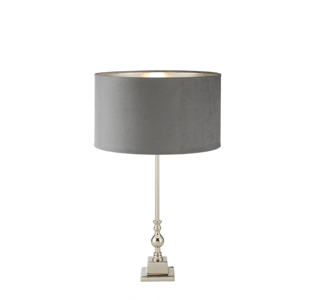 Lampada da tavolo Whitby - Metallo cromato e paralume in velluto grigio