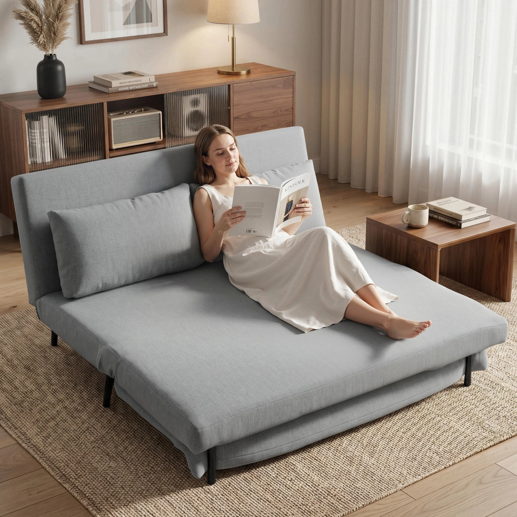 Divano Letto 2 Posti 135x90x78 cm con 2 Cuscini Struttura in Legno e Acciaio in Tessuto Effetto Lino Grigio Chiaro