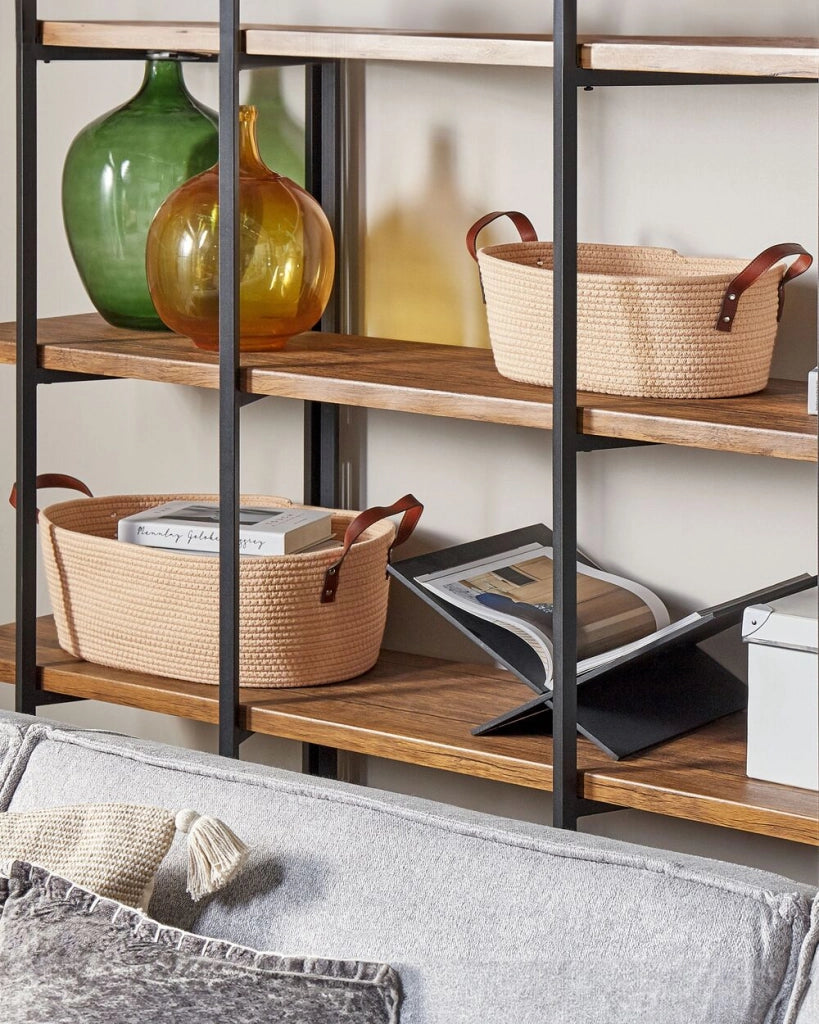 Set di 2 ceste portaoggetti in cotone beige realizzati a mano con maniglie in pelle