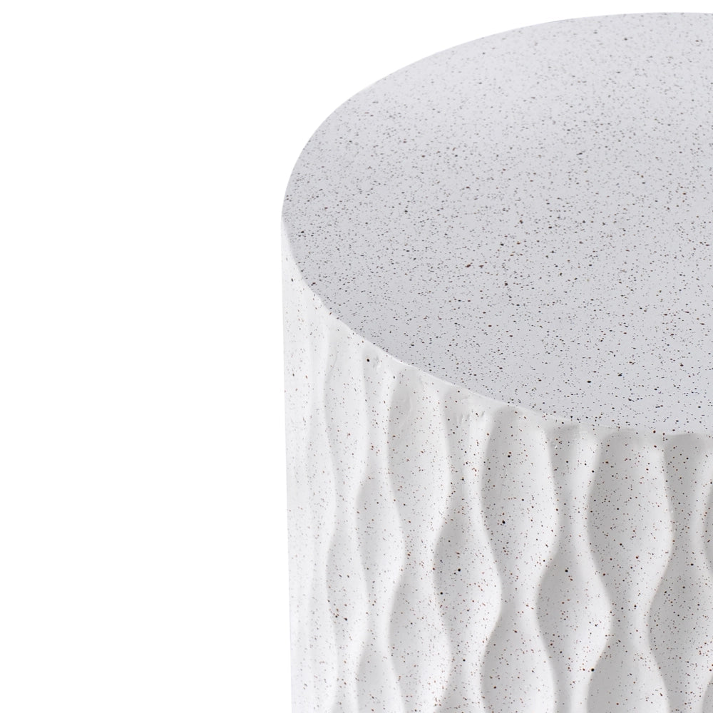 Tavolino d'angolo Bianco MgO Fibra di vetro ø 37 cm Macchia Ruggine Acqua Resistente al vento Boho Moderno Soggiorno all'aperto