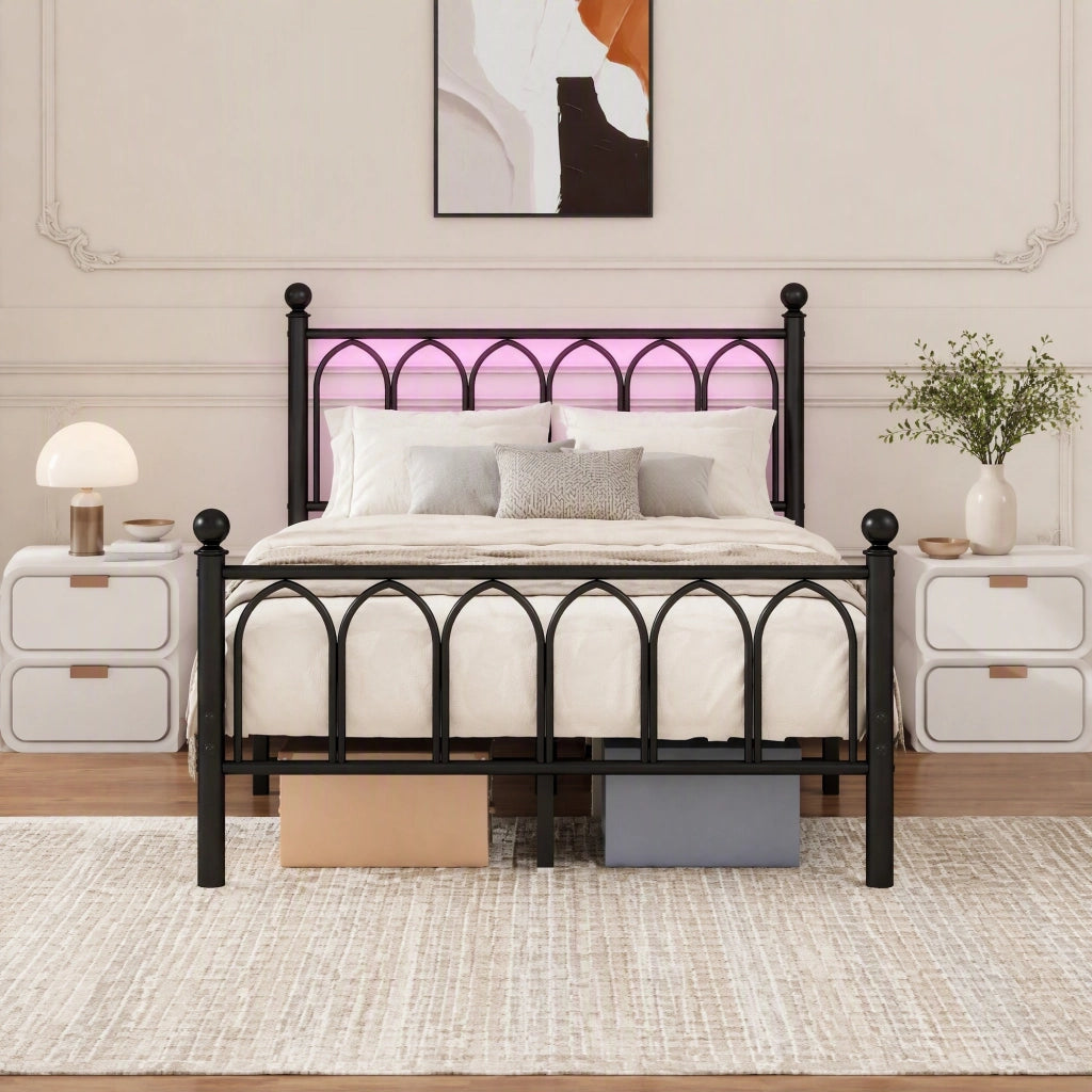 LETTO in metallo 120x200 cm Nero con testiera alta, LED, USB e presa