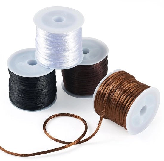 Cordone a coda di ratto 4 rotoli - 2 mm di diametro - 10,93 metri per rotolo - filo satino nylon - per la creazione di gioielli - nodi cinesi - cordone per gioielli