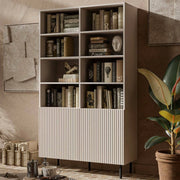Libreria Ghilarza, Mobile portalibri con vani aperti e due ante, Rialzato da terra, 100x42 h177 cm, Beige