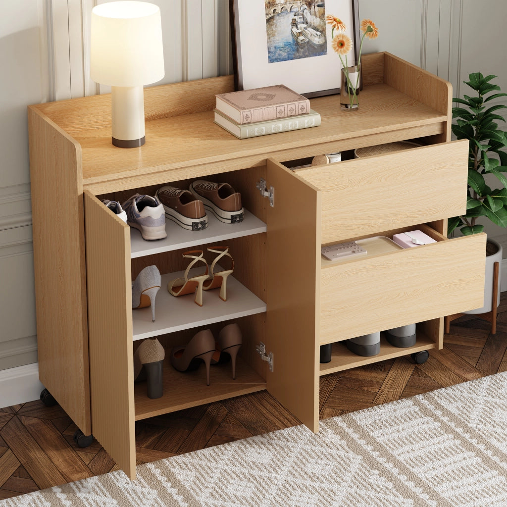 Mobile Scarpiera con 2 Ante; 2 Cassetti e Vani Aperti; con Ruote con Freno; in MDF; 110×35×86 cm; Naturale