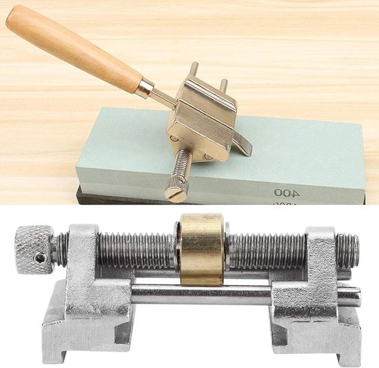 Set di pennelli Drybrush per miniature - 3 dimensioni Masterclass Hobby Brush per miniere di Warhammer 40k 

 Dimensioni: 
 - Piccola: 0,5 mm 
 - Media: 1,5 mm 
 - Grande: 3 mm