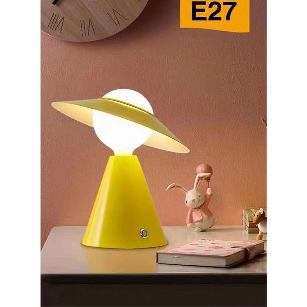 Trade Shop - Lampada Da Tavolo Decorativa Con Paralume A Cappello Orientabile Lume E27 D13 -