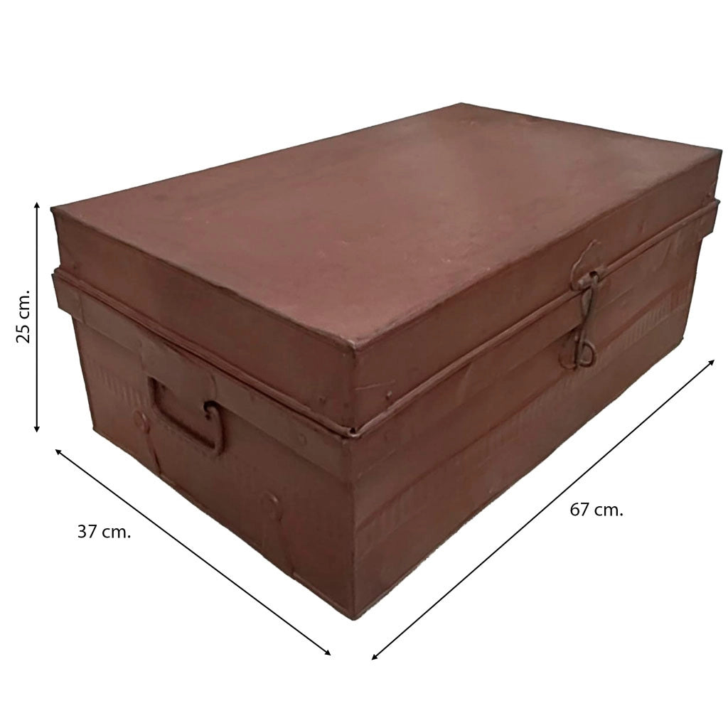 Valigia artigianale in metallo, 67x37x25h cm