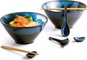 Bowl di Ramen in Ceramica Grande con Cucchiai per Mangiare - Bicchieri per Pasta, Zuppa e Insalata in Ceramica per Contenitori di Cibo per Ramen Blu 

Modello: 
Dimensioni: 
Materiali: 
Capacità: 
Colore: Blu
