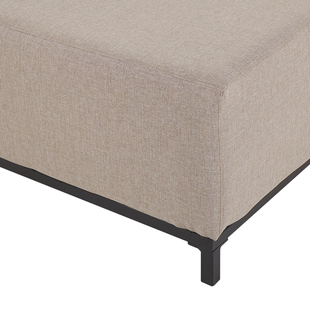 Ottomana Rivestimento in tessuto beige Gambe in alluminio Nero Struttura in metallo Resistente all'acqua per esterni e interni