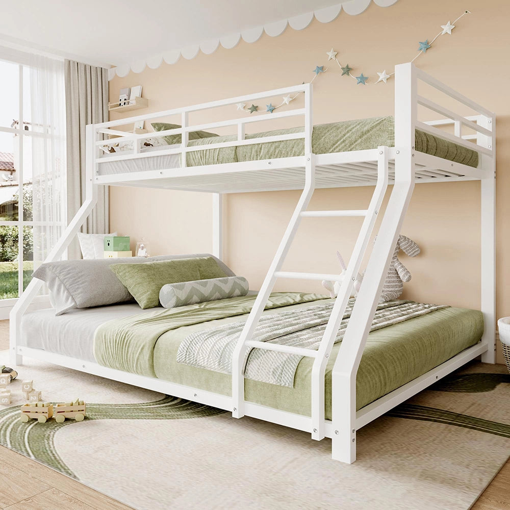 Letto a castello metallico 90+140x200cm - Xylo - bianco, EN747, sicuro