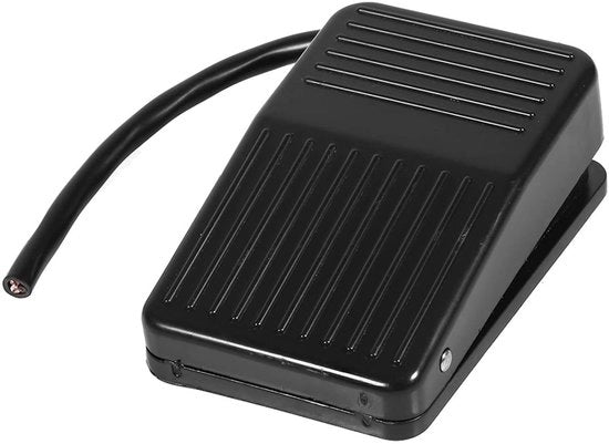 Pedale Schiocco Elettrico 220V/380V con Comando Avanti/Indietro e Cavo 10 cm - Adatto per Applicazioni Industriali