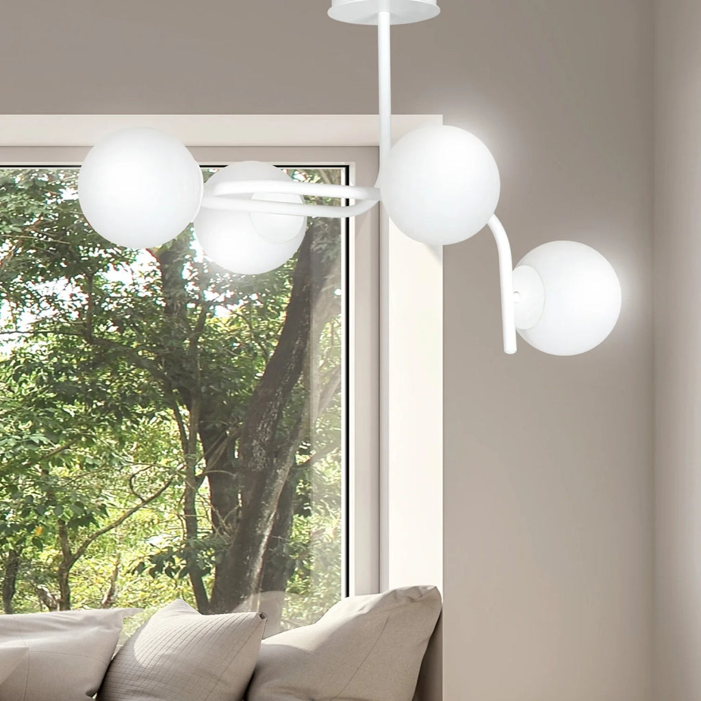Lampadario 4 Luci Rama In Acciaio Bianco A Bracci Curvi E Sfere In Vetro Opalino