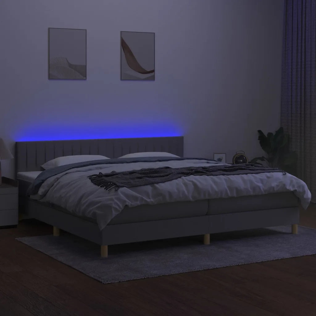 Letto a Molle Materasso e LED Grigio Chiaro 200x200 cm Tessuto 3133901