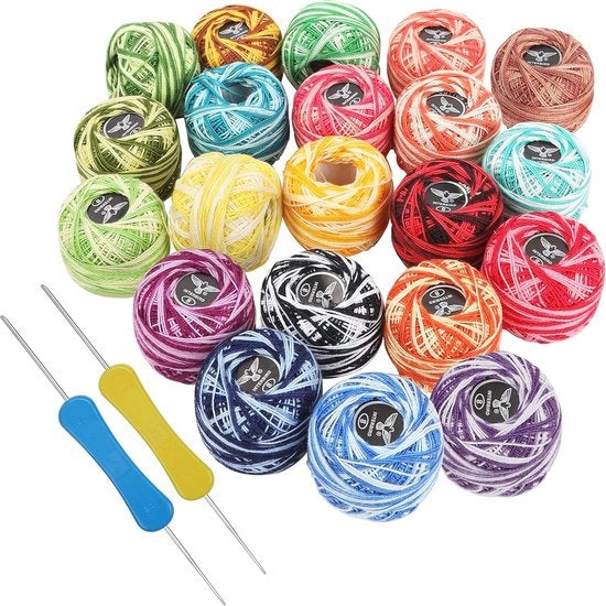 Set di Filo a Maglia Colorato con 42 Palline e 2 Aghi da Maglia – Ideale per Progetti Creativi