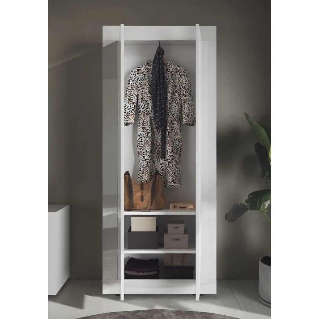 Armadio per ingresso di casa, collezione ISORA, colore bianco lucido laccato