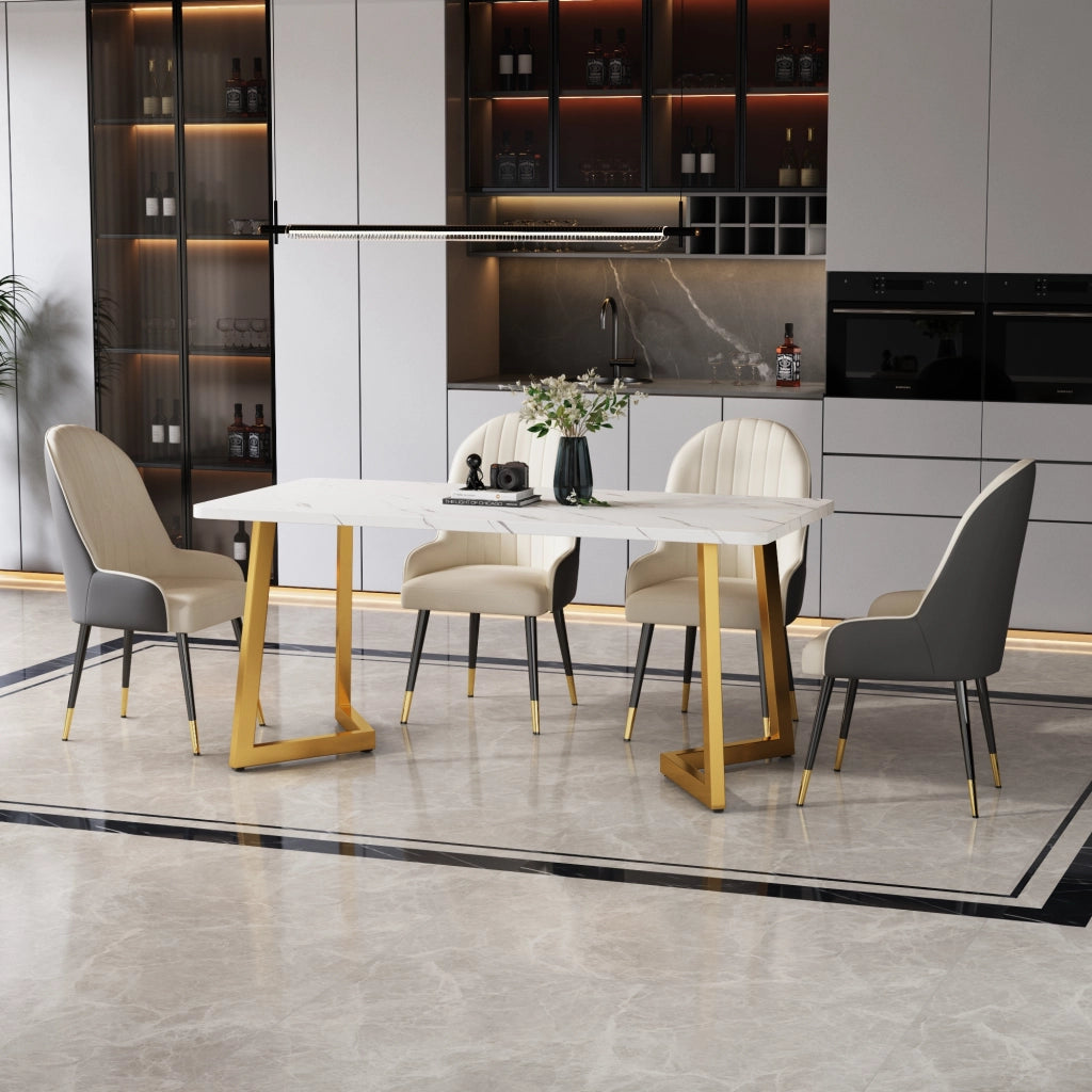 Tavolo da pranzo per 4 persone con piano effetto marmo e gambe in metallo dorato; in MDF; 117 x 68 x 75 cm