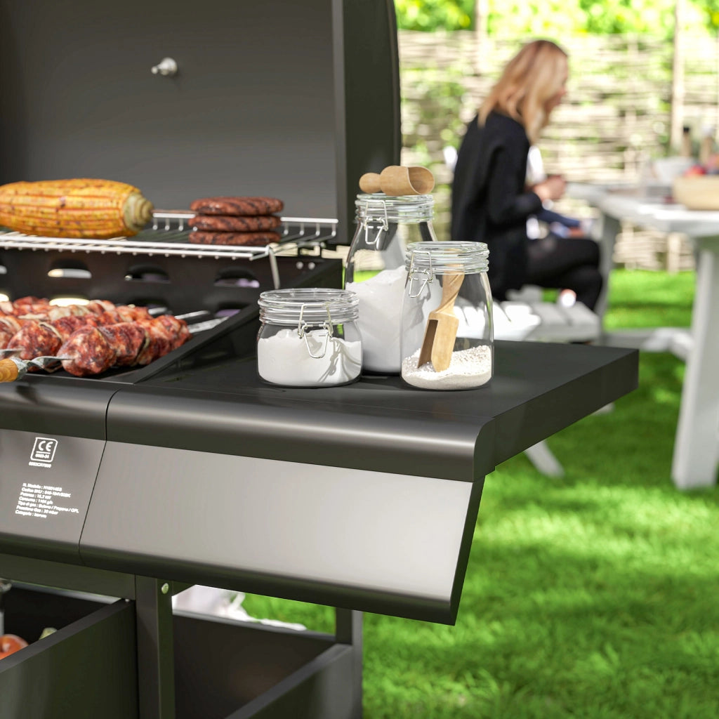 Barbecue a Gas con Fornello Laterale 129,5x56x110 cm Tavolino e Armadietto in Acciaio e PP Nero