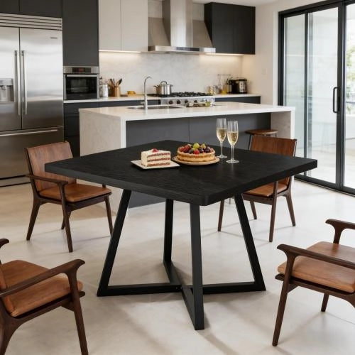 Tavolo da pranzo quadrato con struttura industriale; per 2-4 persone; in MDF e metallo; nero