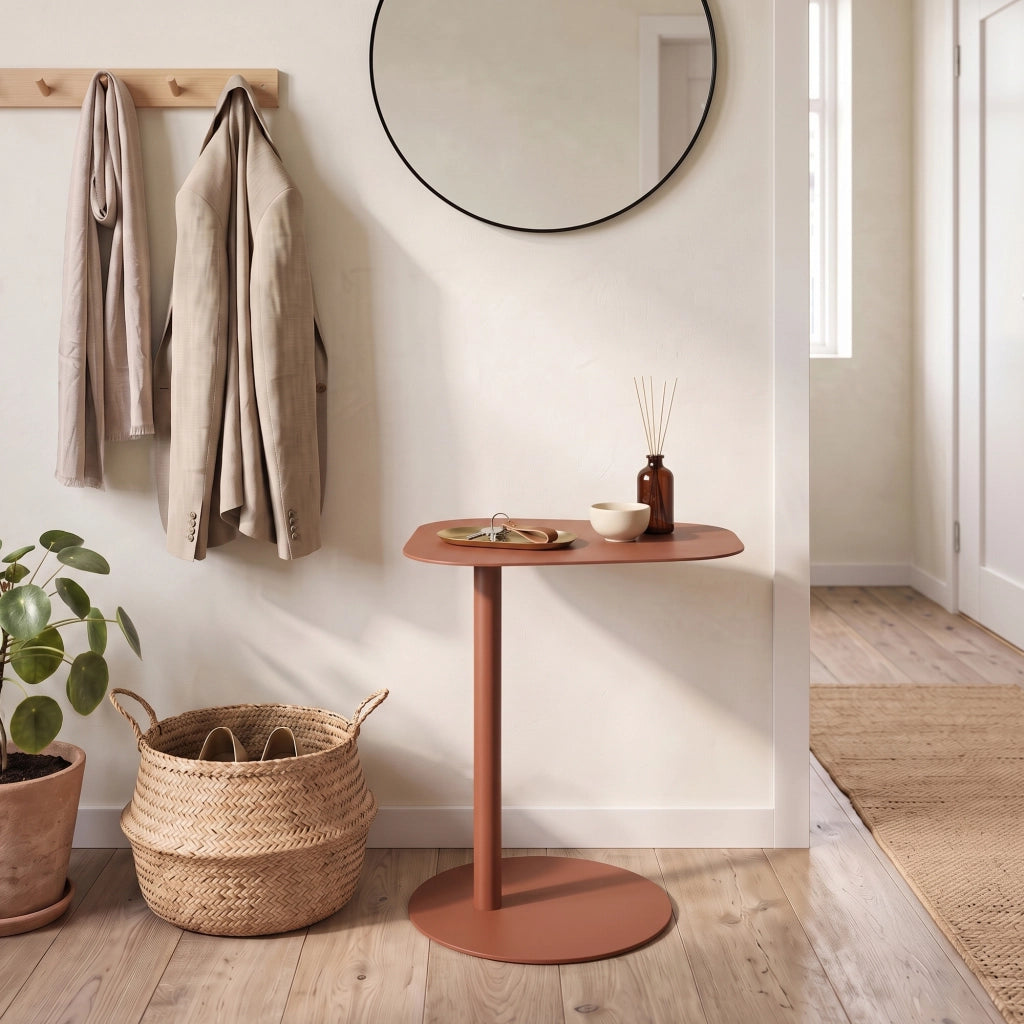 Tavolino Laterale da Divano Nastätten Metallo Piano Trapezoidale - Rosso Mattone Opaco [en.casa]