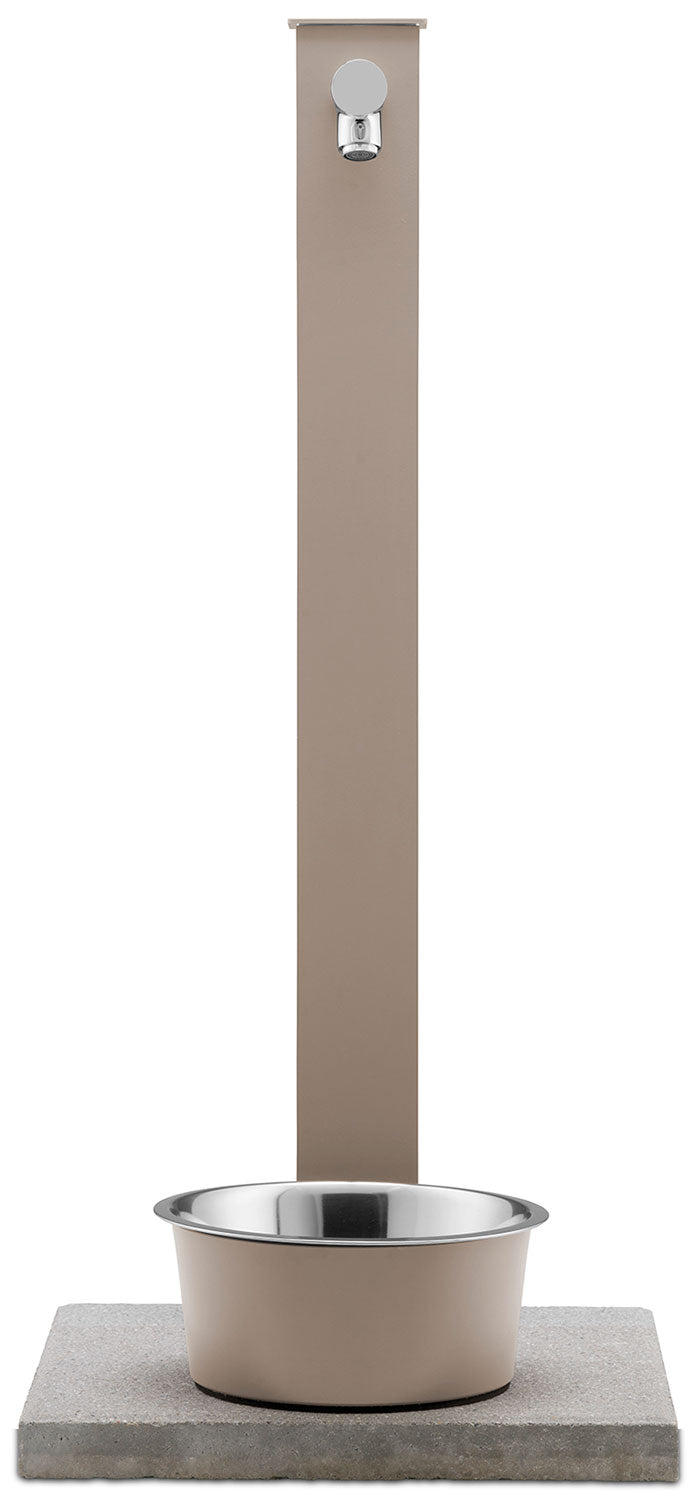 Fontana a Colonna Rubinetto Temporizzato con Base e Vaschetta Abbeveratoio Belfer 42/REX-P Tortora