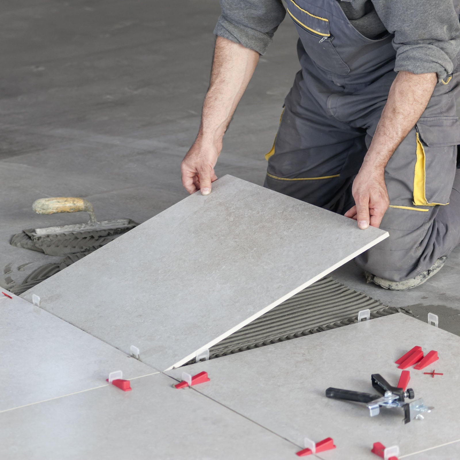 Set per livellamento piastrelle 400 linguette 1,0mm e 1 pinza per posa pavimenti