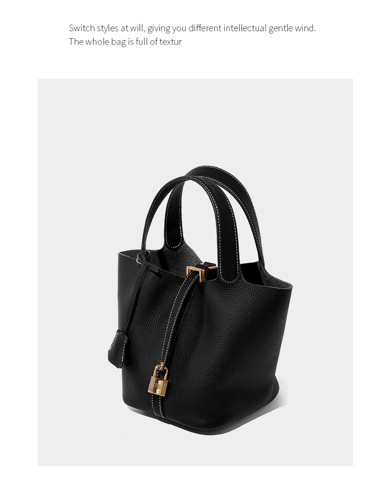 Borsa a mano da donna in vera pelle, a tracolla, modello tote bag, colore nero.