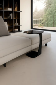 Tavolino Menhir - Tavolino con top in ceramica su vetro marmo nero portoro e struttura in metallo verniciato nero - Stones